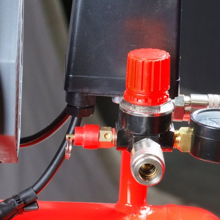 Компрессор безмасляный малошумный FUBAG Свободный Воздух (Free Air) 240/50/2.0 S в Владимире фото