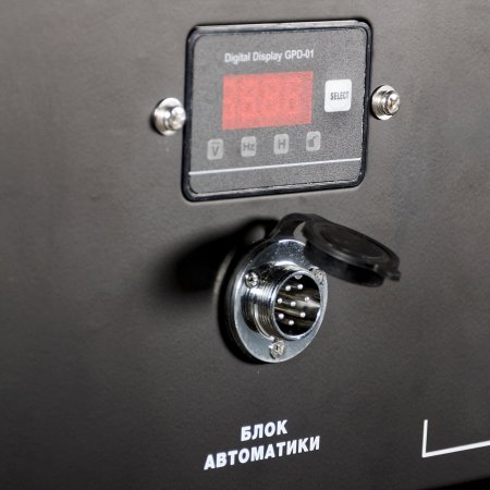 Бензиновый генератор с электростартером и коннектором автоматики FUBAG BS 7500 A ES в Владимире фото